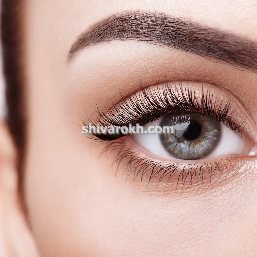 کاشت مژه طبیعی